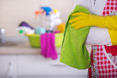 Volume-based pricing example for domestic clearance