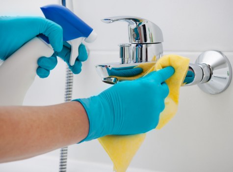Deep carpet cleaning service in Streatham removing dirt and dust