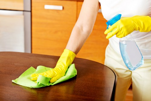 Planning a home cleaning quotation in Streatham